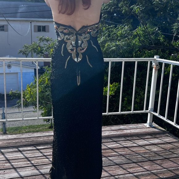 Vintage J. Reynolds Designs Atlanta beaded gown. NWT. Never worn. - Picture 3 of 8